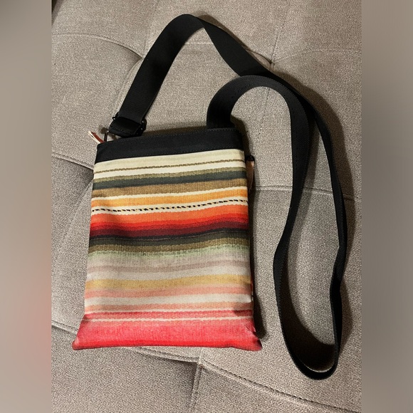 Billabong Good Vibes Serape cross body purse - Picture 6 of 6